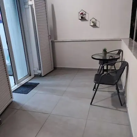 Διαμέρισμα R & K * Tríkala